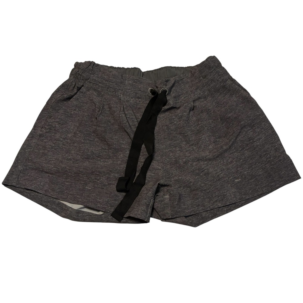 Lululemon Women Heathered Grey Athletic Shorts Drawstring Pockets Size 6
